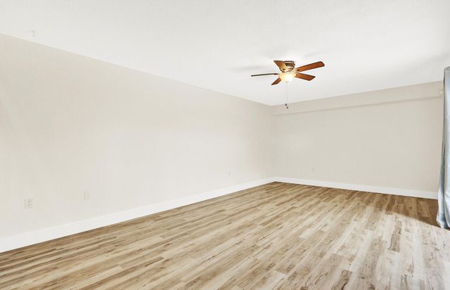 6605 66th Way, West Palm Beach, FL 33409