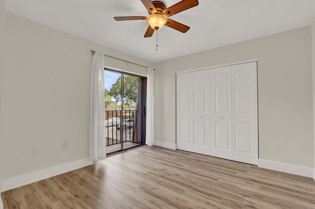 6605 66th Way, West Palm Beach, FL 33409