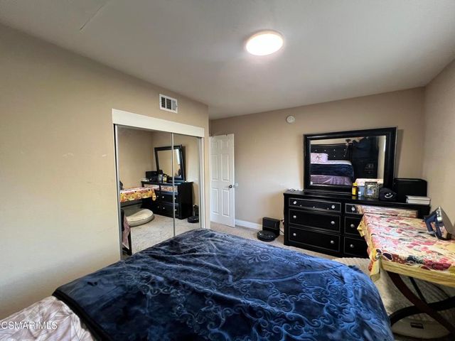 763 E Avenida De Los Arboles, Thousand Oaks, CA 91360