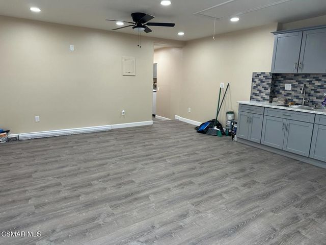 763 E Avenida De Los Arboles, Thousand Oaks, CA 91360