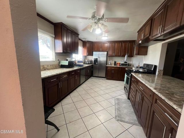 763 E Avenida De Los Arboles, Thousand Oaks, CA 91360