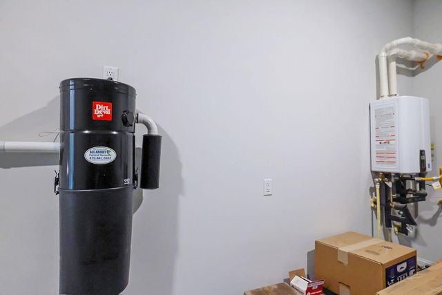 2865 Ferncliff Street, Cumming, GA 30028