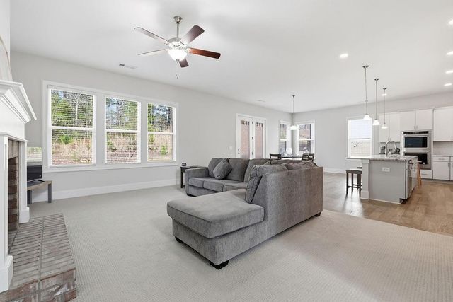 2865 Ferncliff Street, Cumming, GA 30028