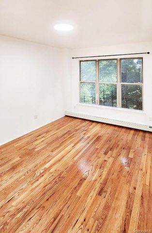 673 E 165th Street, Bronx, NY 10456