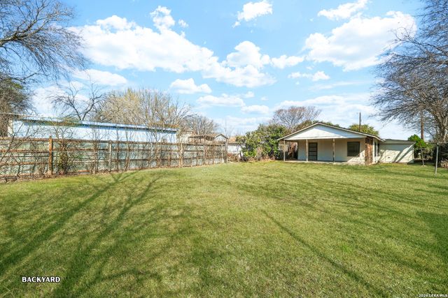 3942 Spear, San Antonio, TX 78237