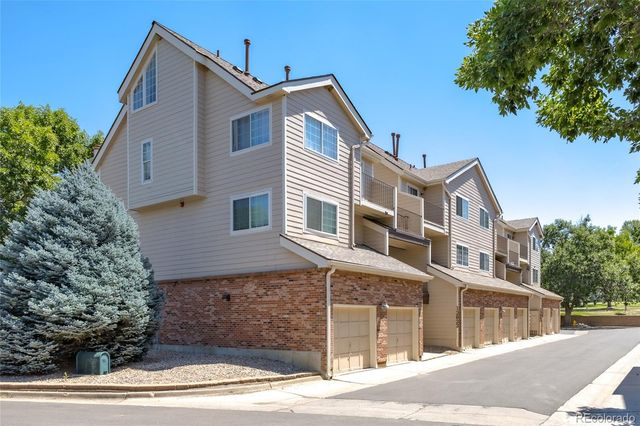 13833 E Lehigh Avenue D, Aurora, CO 80014