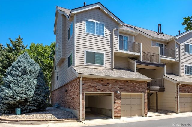 13833 E Lehigh Avenue D, Aurora, CO 80014