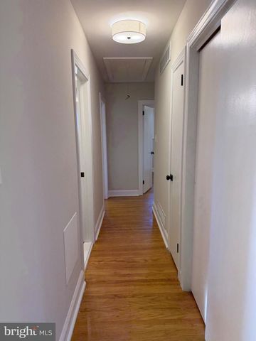 12 MALIBU LN, West Deptford, NJ 08096