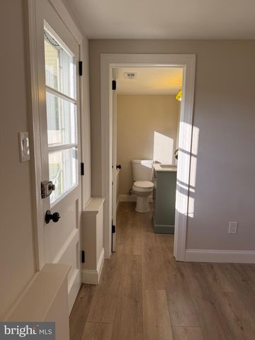 12 MALIBU LN, West Deptford, NJ 08096