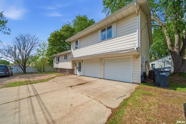 1315 PRINCE Street, Pekin, IL 61554