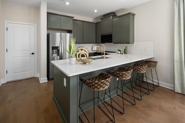 2947 CAMELLIA FLOWER STREET, Apopka, FL 32703