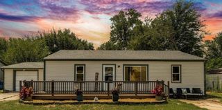417 W Hollywood Dr, Wichita, KS 67217