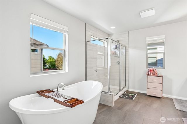 24 151st Street SW, Lynnwood, WA 98087