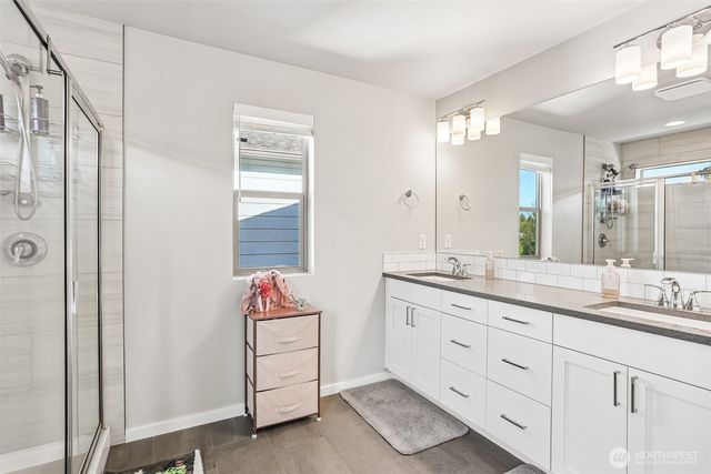24 151st Street SW, Lynnwood, WA 98087