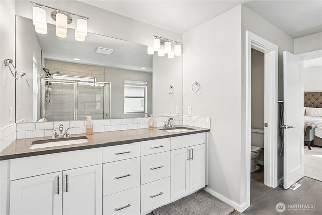 24 151st Street SW, Lynnwood, WA 98087