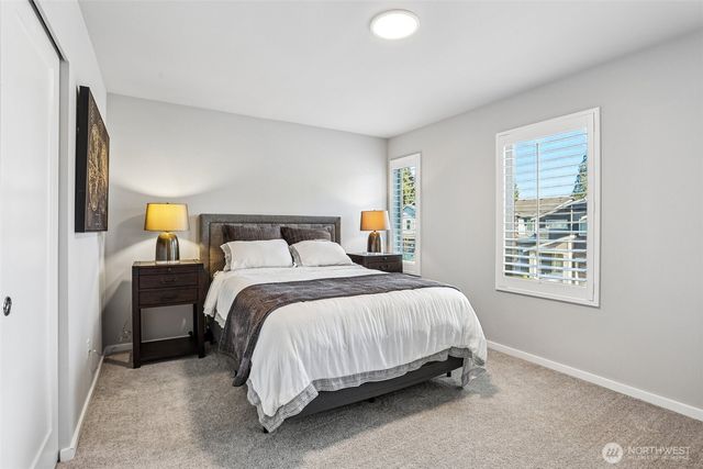 24 151st Street SW, Lynnwood, WA 98087