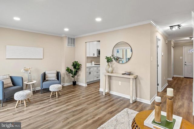 1928 TILGHMAN DR, Crofton, MD 21114