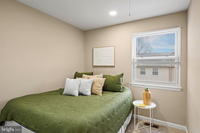 1928 TILGHMAN DR, Crofton, MD 21114