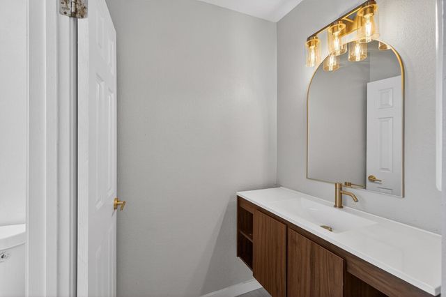 7064 Canevalley Cir, Citrus Heights, CA 95621