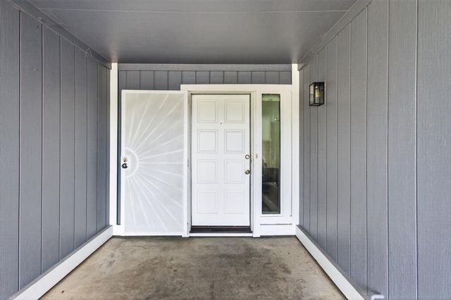 7064 Canevalley Cir, Citrus Heights, CA 95621