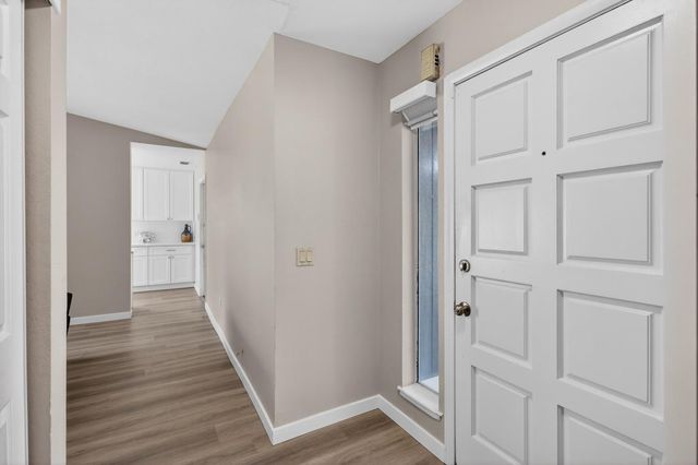 7064 Canevalley Cir, Citrus Heights, CA 95621