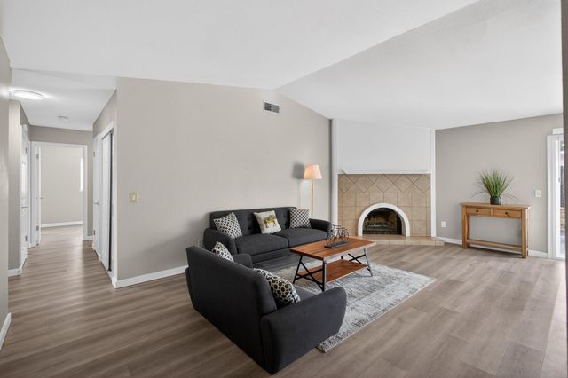 7064 Canevalley Cir, Citrus Heights, CA 95621