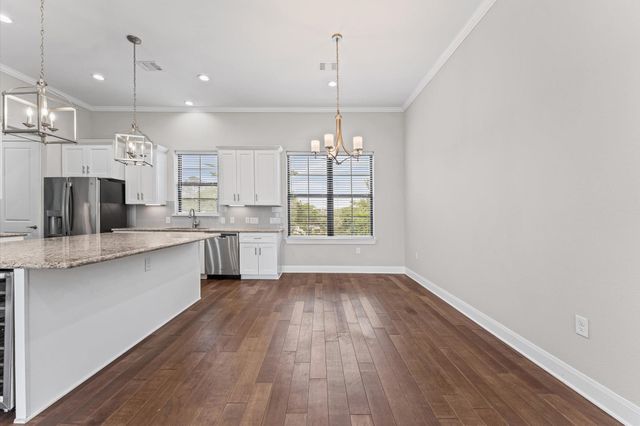 3339 Beverly Forest Drive, Houston, TX 77057