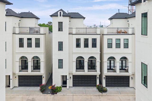 3339 Beverly Forest Drive, Houston, TX 77057