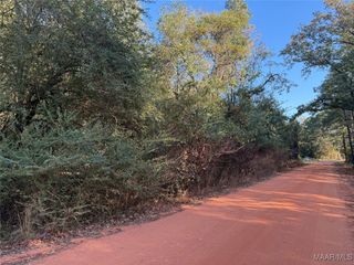 1413 Estes Road, Wetumpka, AL 36092