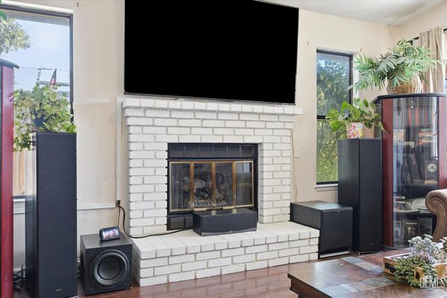 13116 Amanda Court, Bakersfield, CA 93314