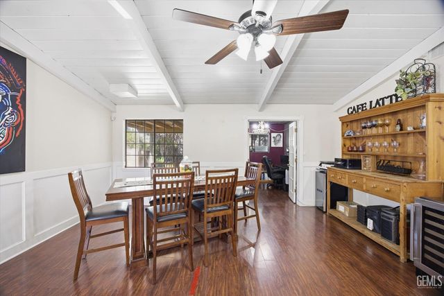 13116 Amanda Court, Bakersfield, CA 93314