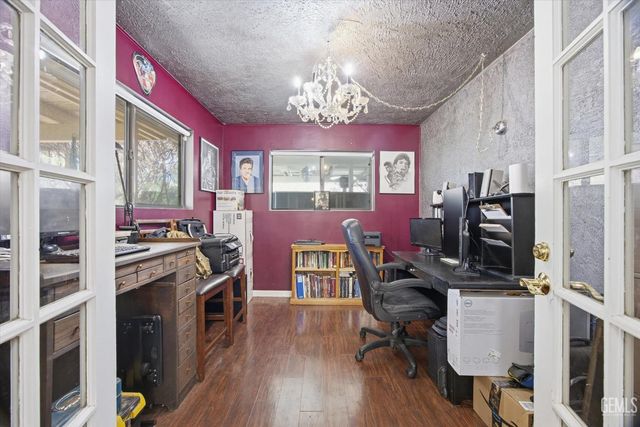 13116 Amanda Court, Bakersfield, CA 93314