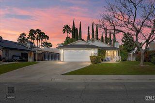 13116 Amanda Court, Bakersfield, CA 93314