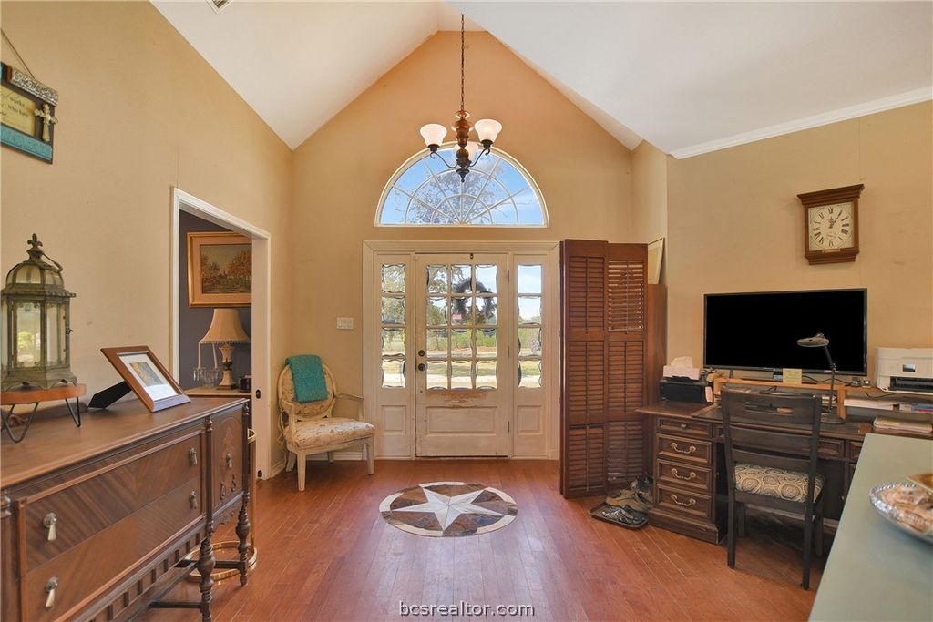9596 Wallace Road, Midway, TX 75852 — photo 3