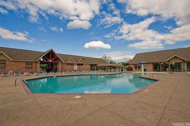 7730 S SHORELINE Boulevard, Benton, AR 72019