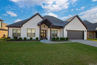 7730 S SHORELINE Boulevard, Benton, AR 72019