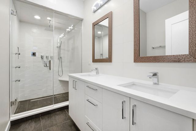 1448 W Erie Street 2, Chicago, IL 60642