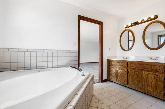 239 Wayne Threatt Rd, Dover, TN 37058