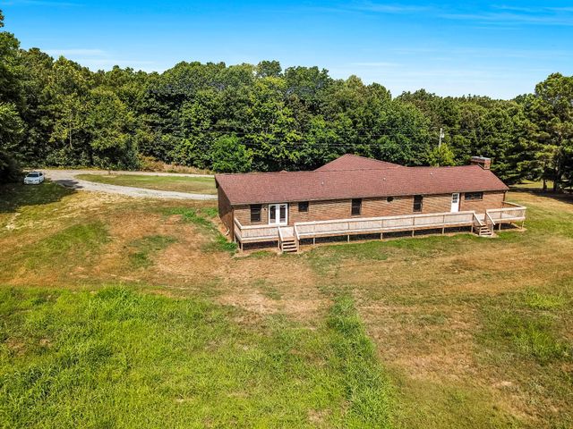 239 Wayne Threatt Rd, Dover, TN 37058
