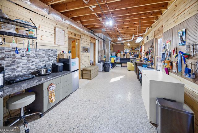 612 Medina Court, Ellijay, GA 30540