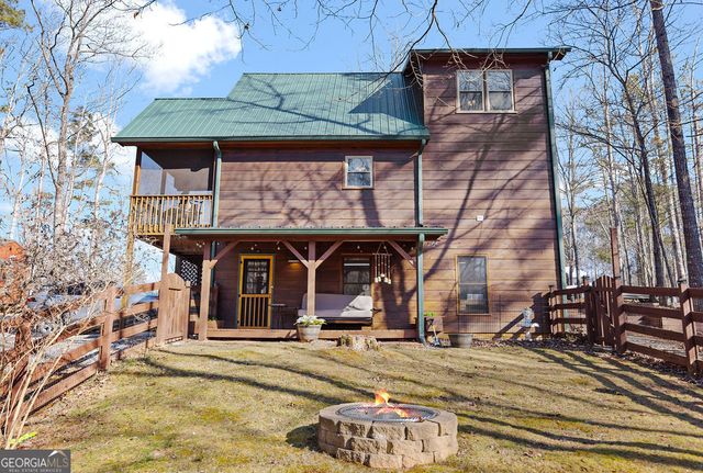 612 Medina Court, Ellijay, GA 30540