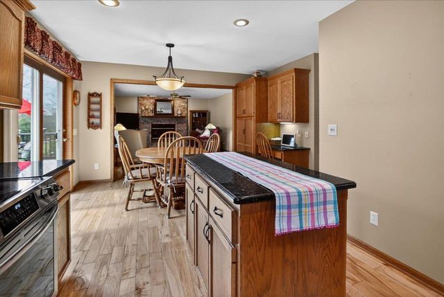 1253 Mockingbird Lane, Sun Prairie, WI 53590