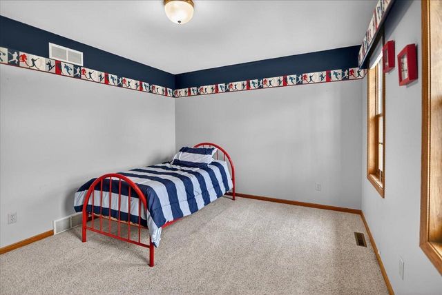 1253 Mockingbird Lane, Sun Prairie, WI 53590