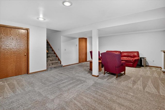 1253 Mockingbird Lane, Sun Prairie, WI 53590