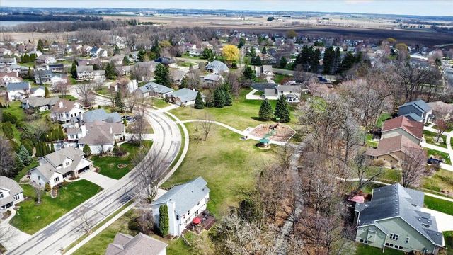 1253 Mockingbird Lane, Sun Prairie, WI 53590