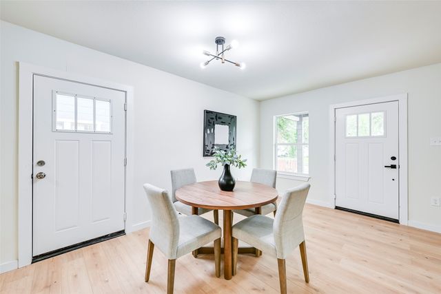 3027 Jerome Street, Dallas, TX 75223