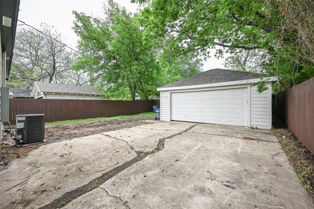 3027 Jerome Street, Dallas, TX 75223