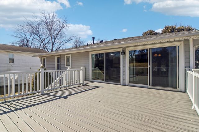 316 Bedford Road, Bolingbrook, IL 60440