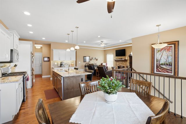 340 Cemar Court, Marion, IA 52302