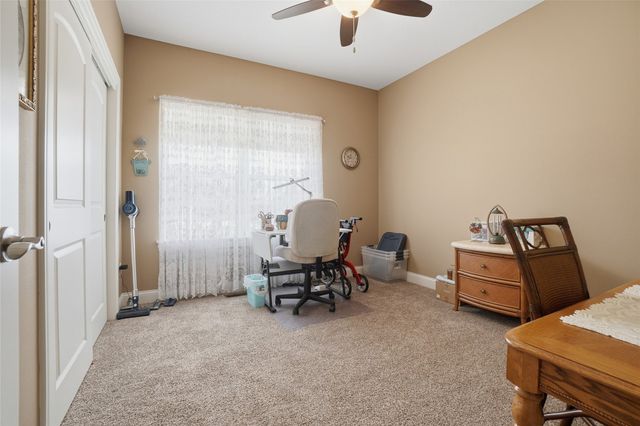 340 Cemar Court, Marion, IA 52302